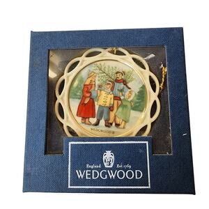 Wedgwood Christmas Ornament White Jasper Family Traditions With Box Picking Tree